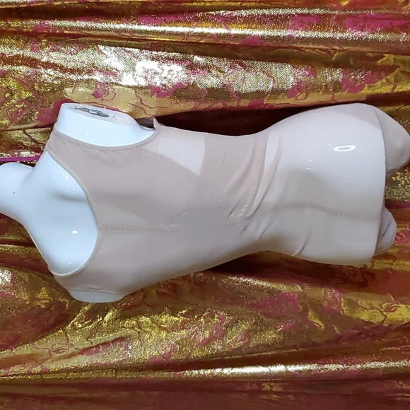 Shapewear - Picture 5 of 8